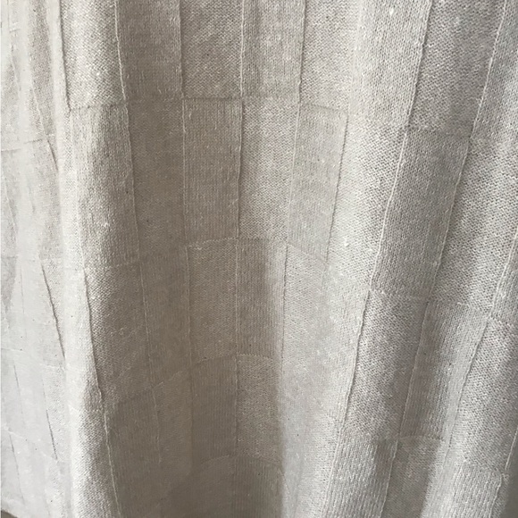 NWT $539 Barbara Mills Studio crop cold shoulder cashmere linen top one size - Picture 4 of 10